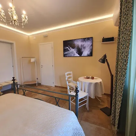 Villa Malvasio - Piscina & Suite Idromassaggio 4*