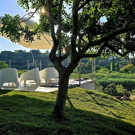 Villa Malvasio - Piscina & Suite Idromassaggio B&B 사사리