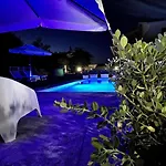 Malvasio - Piscina & Idromassaggio Bed and Breakfast