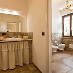 Malvasio - Piscina & Idromassaggio Σάσαρι