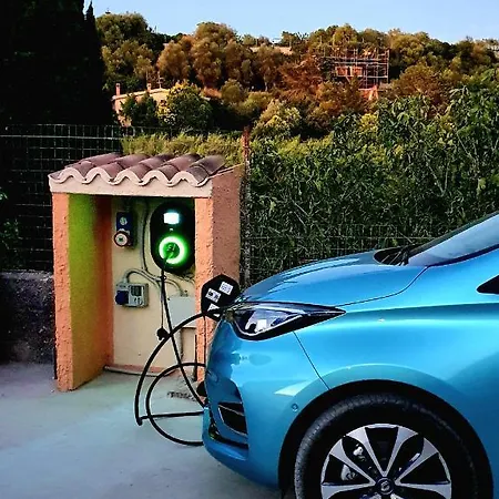 Bed & Breakfast Villa Malvasio - Piscina & Suite Idromassaggio Sassari