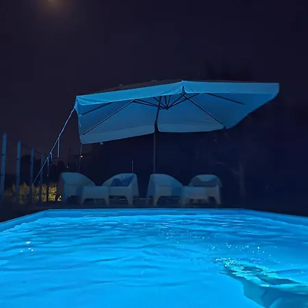 לינה וארוחת בוקר Malvasio - Piscina & Idromassaggio 3*