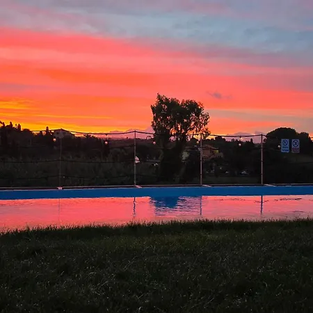 Villa Malvasio - Piscina & Suite Idromassaggio 4*