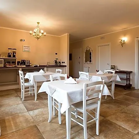 Malvasio - Piscina & Idromassaggio 3* Sassari