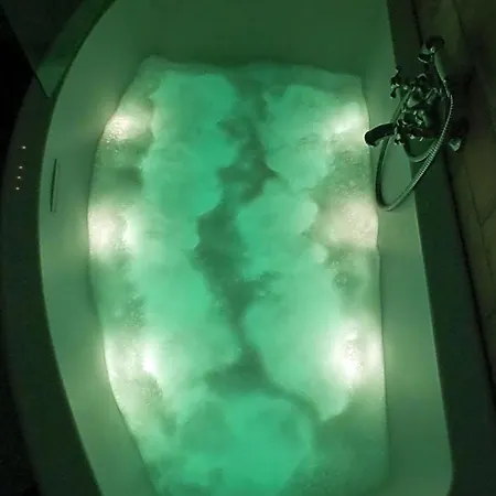 Couette-café Malvasio - Piscina & Idromassaggio 3*