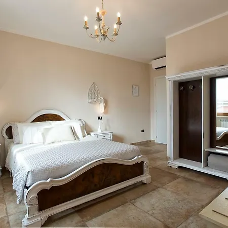 Villa Malvasio - Piscina & Suite Idromassaggio 4*