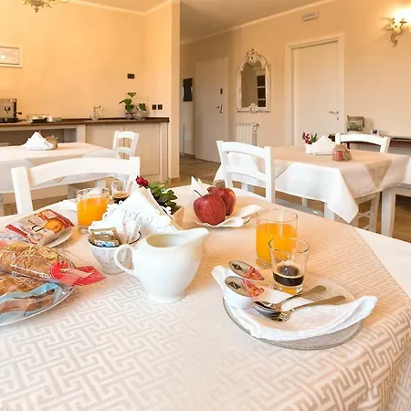Villa Malvasio refined b&b Bed & Breakfast